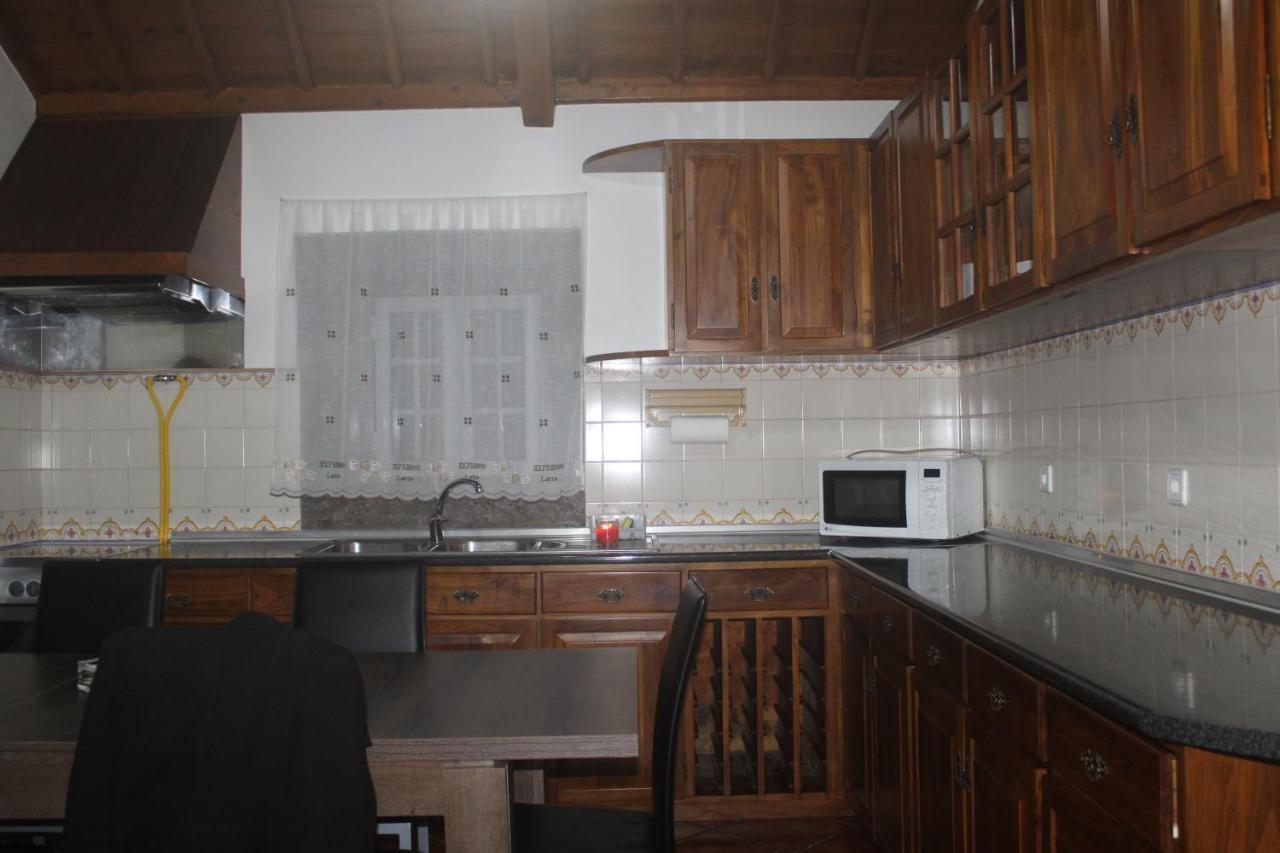 Golden House Villa Angra do Heroismo Luaran gambar