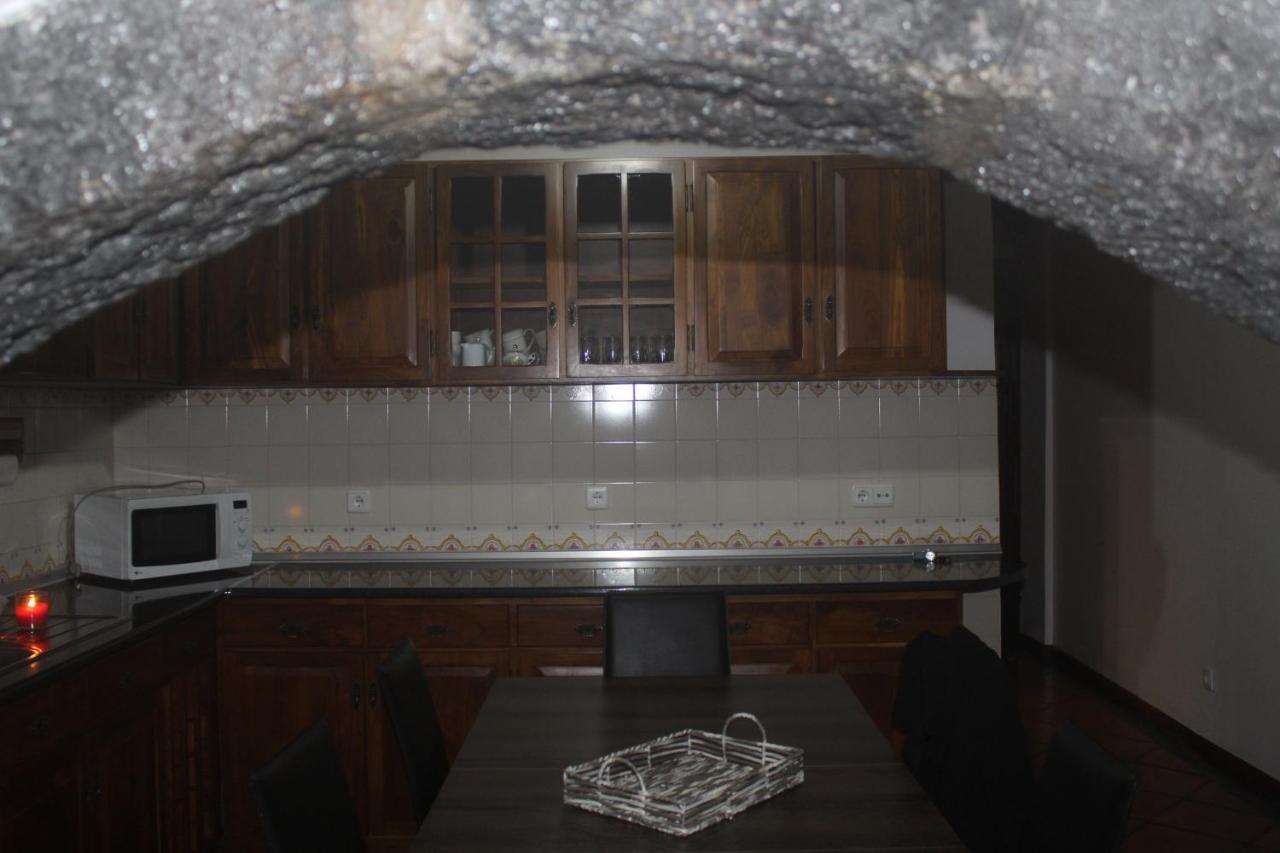 Golden House Villa Angra do Heroismo Luaran gambar